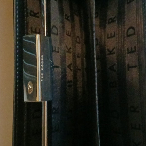 Ted Baker Kammie purse - Picture 9 of 10